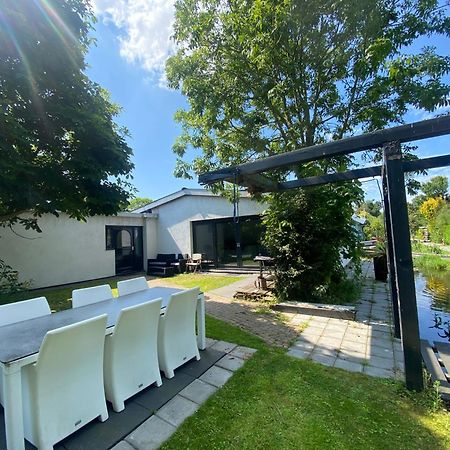 Bungalow Haarlem Amsterdam With Jacuzzi Vijfhuizen Εξωτερικό φωτογραφία